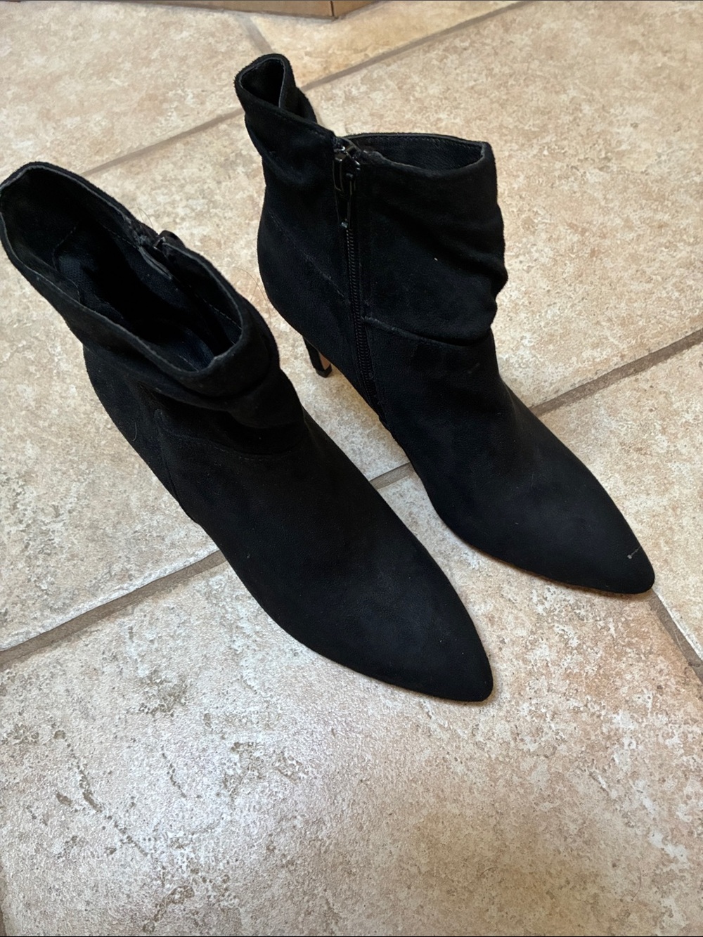 XOXO Black Pointed-Toe Suede Ankle Booties